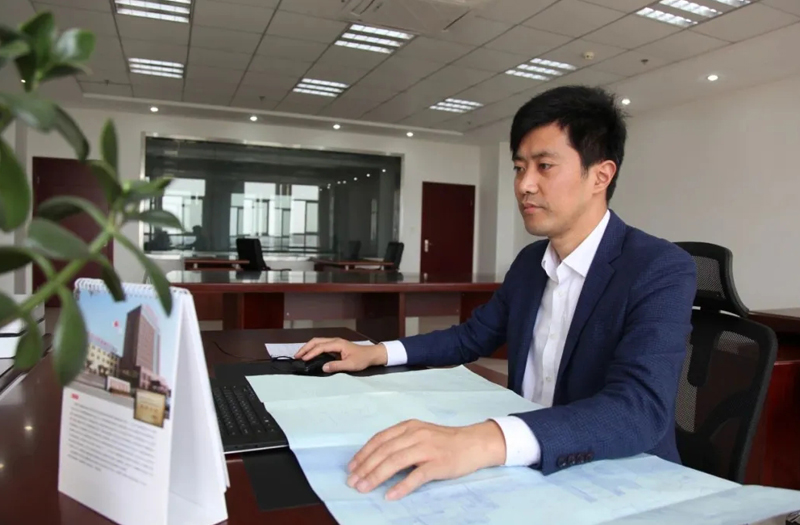 海安名匠丨江蘇鵬飛集團股份有限公司設計中心主任，高級工程師、高級技師李曉平
